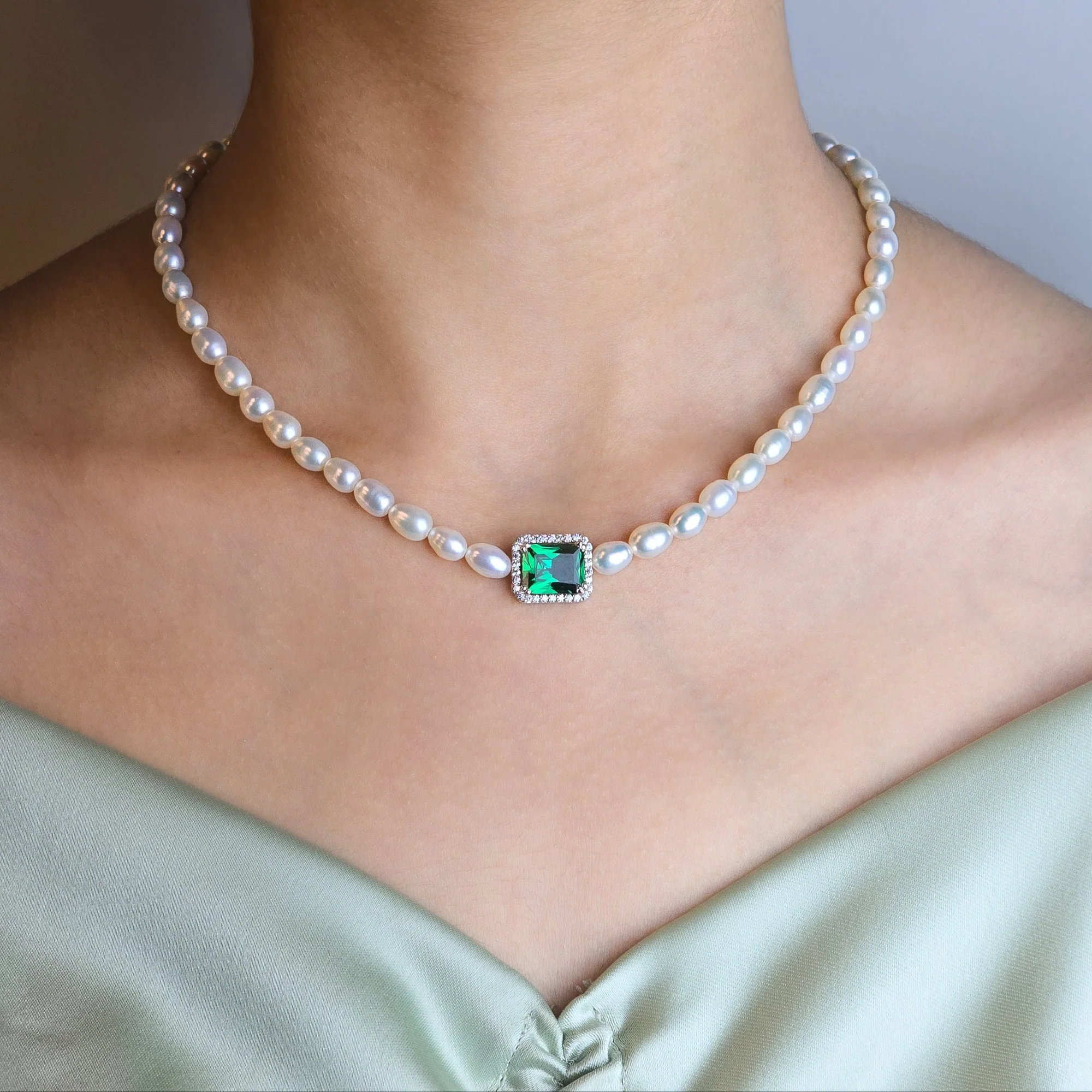 Pearl & Emerald Embrace, view 2 — House of Mina