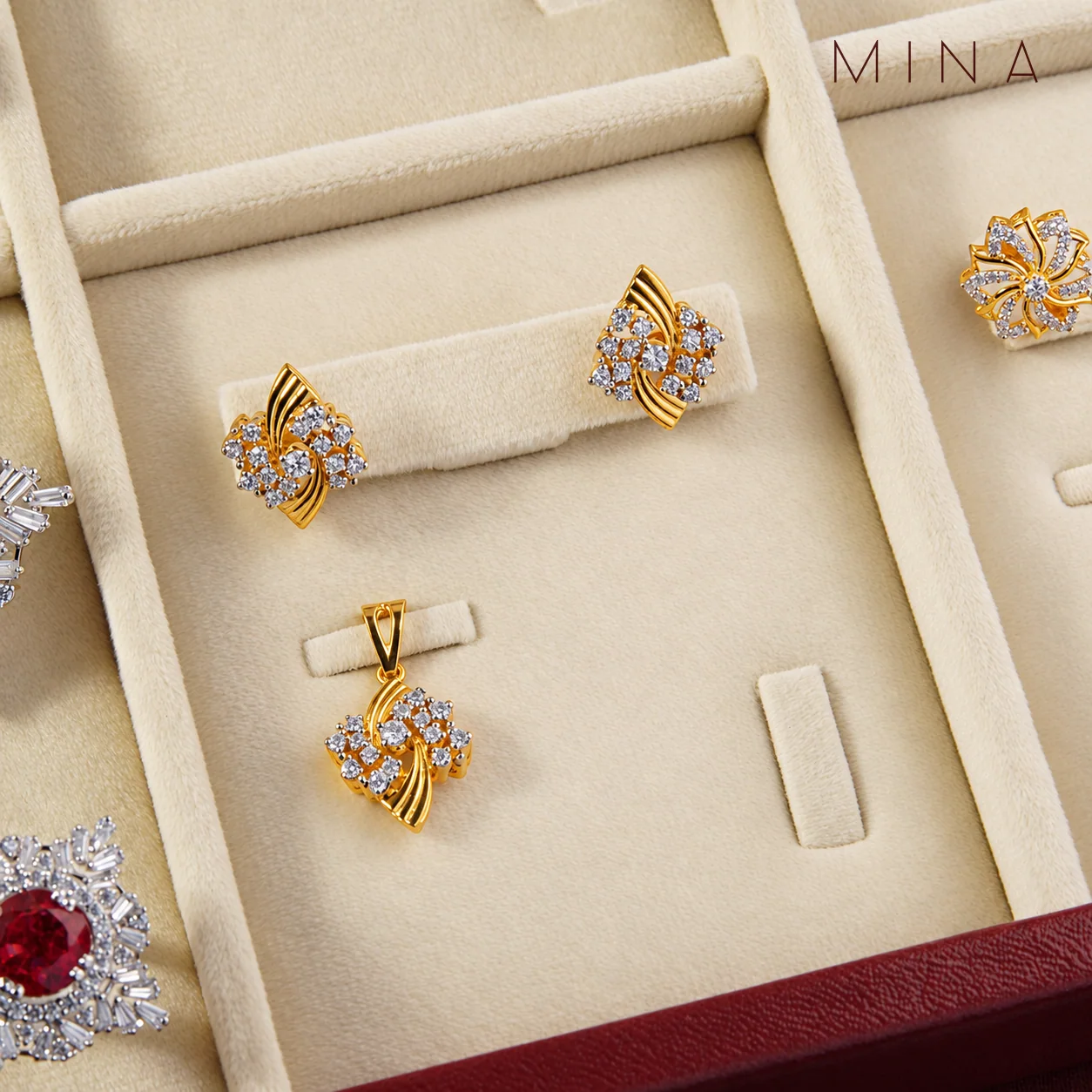 Gold Spray Locket Set, view 1 — House of Mina
