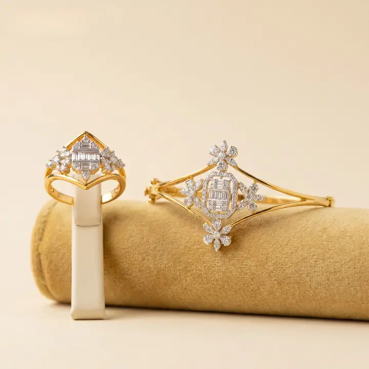Star Kite Bangle & Ring — Wristwear, House of Mina